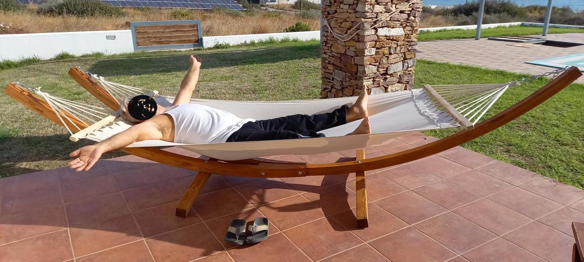 Villaer Cristelia Seafront & Pool