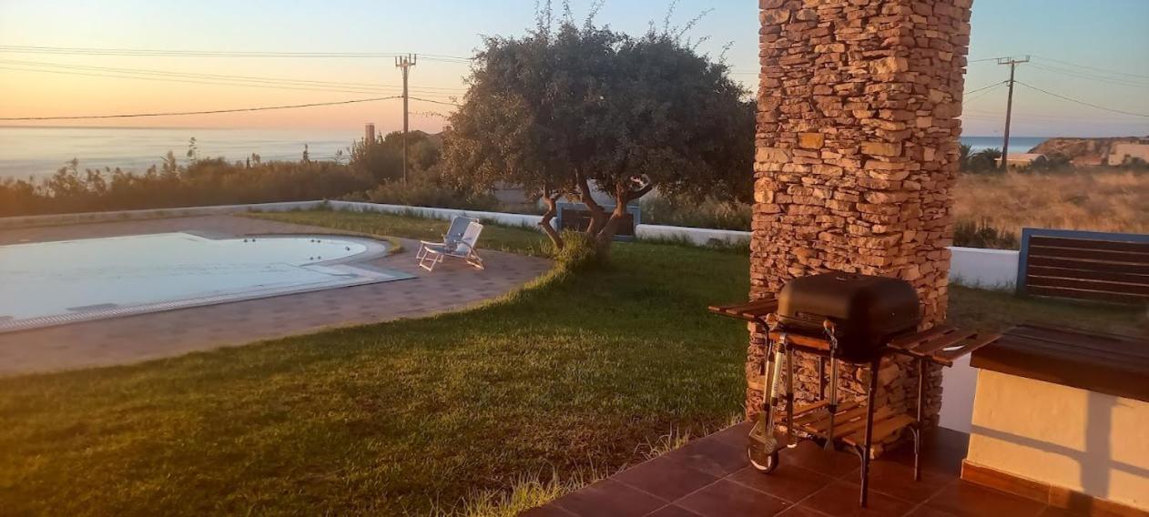 Cristelia Seafront & Pool * Lakhaniá
